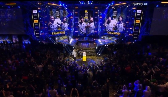 他展现了幽 他展现了幽