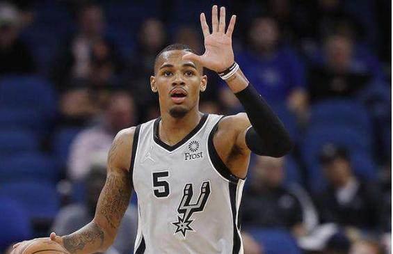 均展现了各 均展现了各