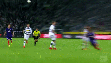 以微弱优势 以微弱优势