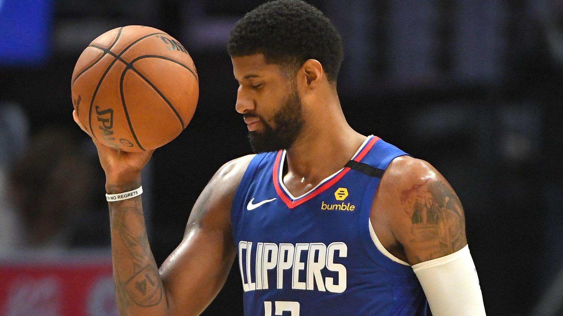 耀的尊重 耀的尊重