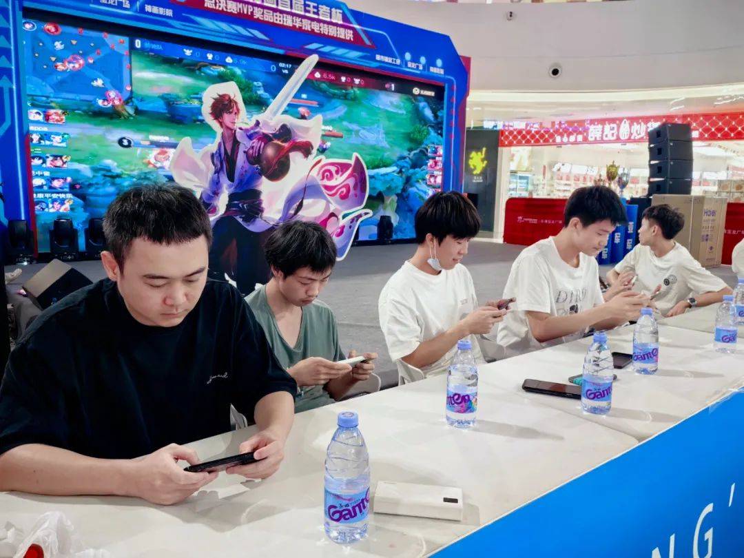 的主题矩阵 的主题矩阵